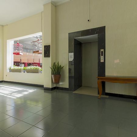Reddoorz Plus Near Grage City Mall Cirebon Exterior photo
